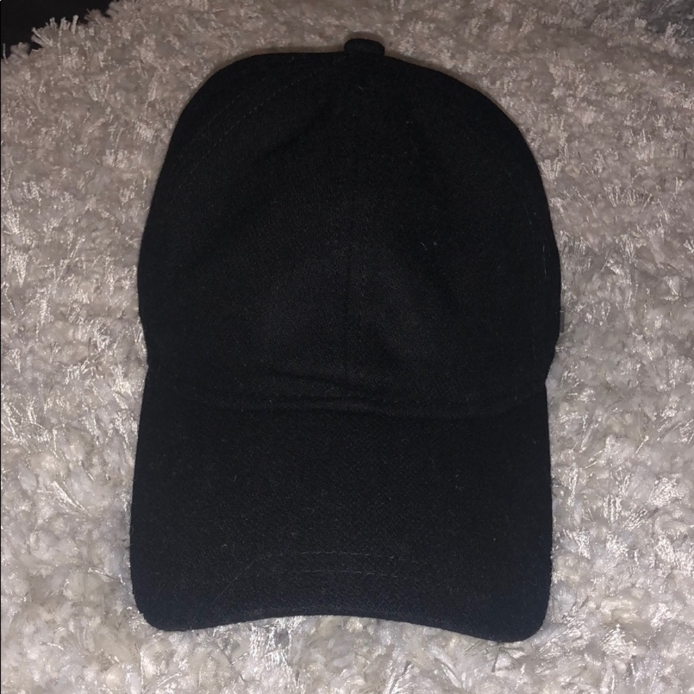 Black Fashion Cap